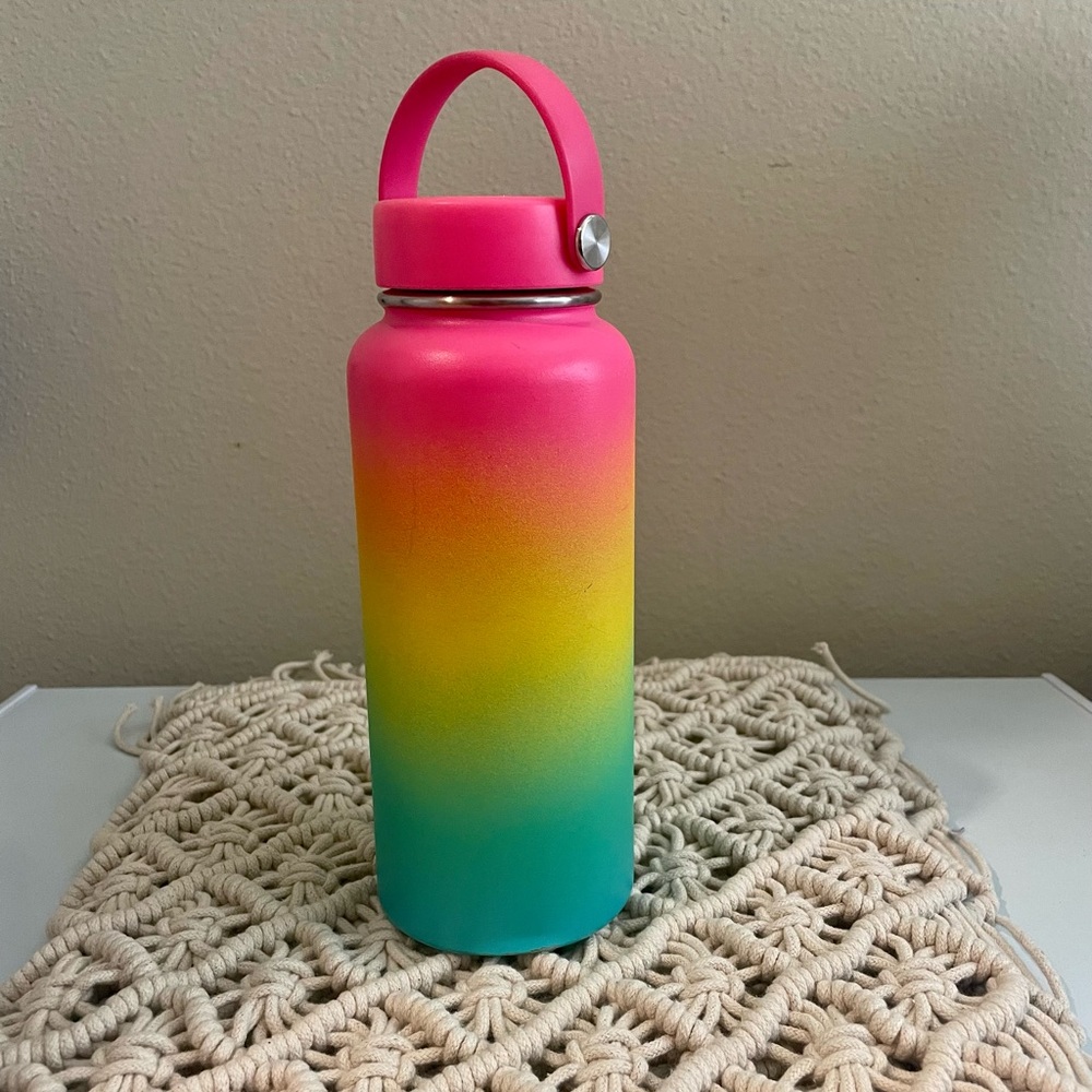 RARE Hawaiian Shaved Ice Hydro Flask